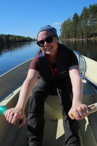 Aurinkoinen veneilijä