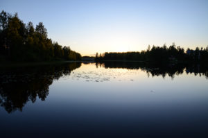 Jämsänvesi, Petäjävesi ilta-auringossa